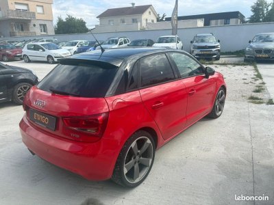 Audi A1 Sportback 14 tfsi 122 ch s-line - 2