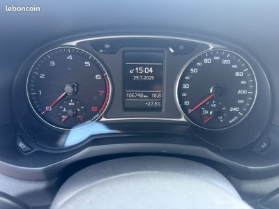 Audi A1 Sportback 14 tfsi 122 ch s-line - 8