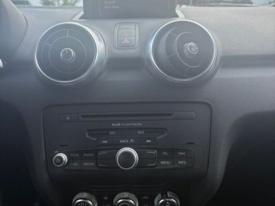 Audi A1 Sportback 14 tfsi 122 ch s-line - 9