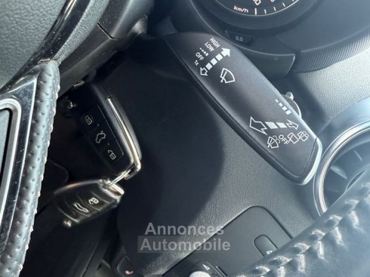 Audi A1 Sportback 14 tfsi 122 ch s-line - 11