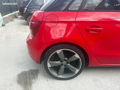 Audi A1 Sportback 14 tfsi 122 ch s-line - 27