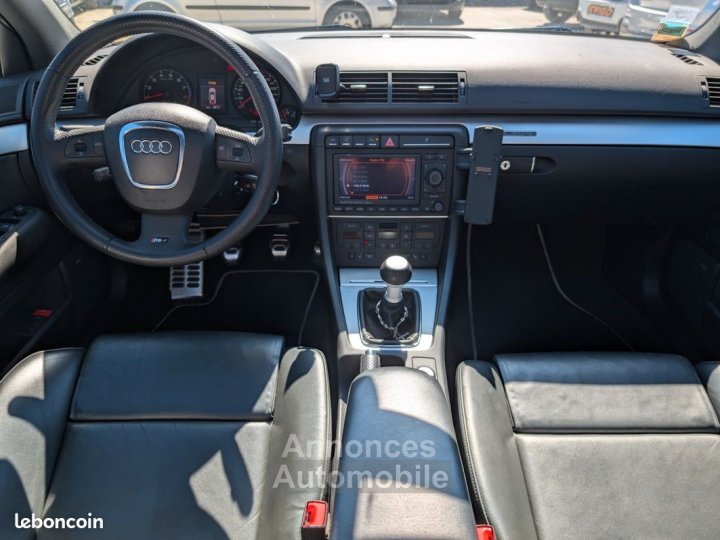 Audi RS4 avant rs4b7 42 fsi 420 quattro - 12