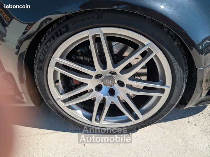 Audi RS4 avant rs4b7 42 fsi 420 quattro - 21