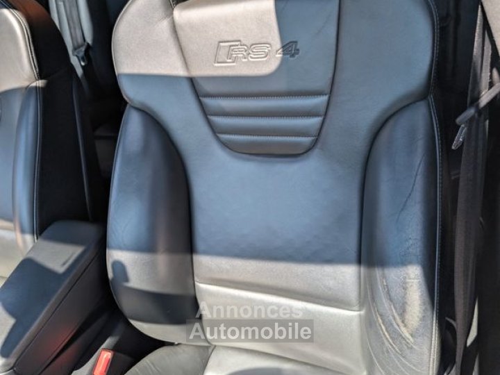 Audi RS4 avant rs4b7 42 fsi 420 quattro - 26