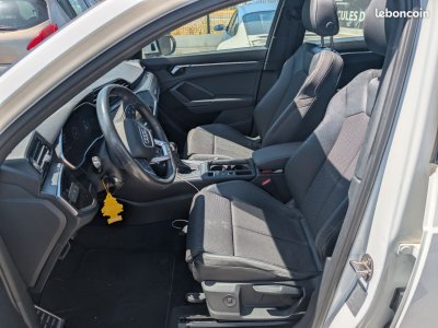 Audi Q3 20 35 tdi 150 s-line origine france+toit ouvrant bva - 9