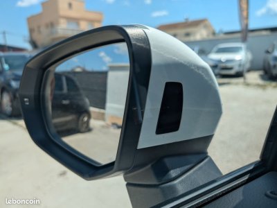 Audi Q3 20 35 tdi 150 s-line origine france+toit ouvrant bva - 29