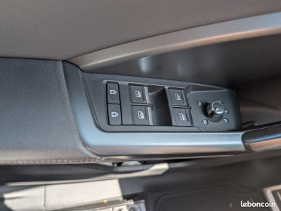 Audi Q3 20 35 tdi 150 s-line origine france+toit ouvrant bva - 30