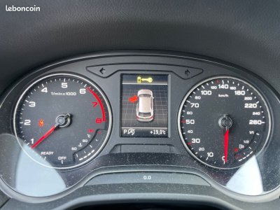 Audi Q2 14 150ch s-line carplay hayon électrique méplat - 12