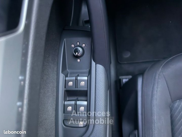 Audi Q5 20 50 tfsi e 299 h 250 ch phev s line quattro s-tronic - 28