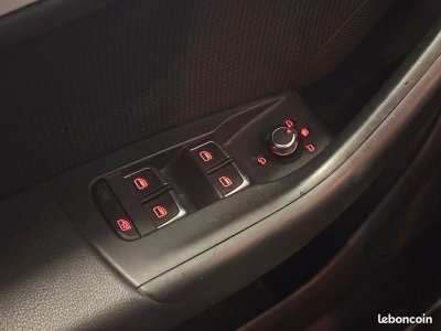 Audi Q3 20 tdi 120ch s-line - 20