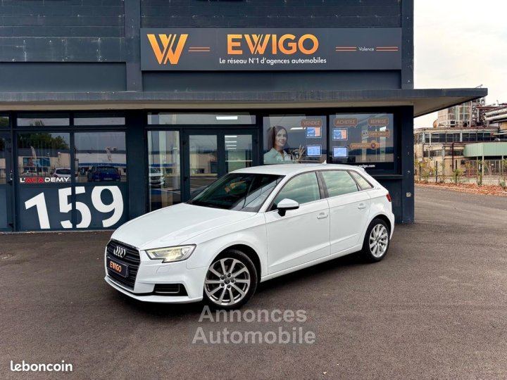 Audi A3 Sportback 16 tdi 110ch s&s design phase 2 entretien à jour - 1
