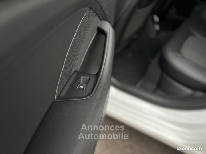 Audi A3 Sportback 16 tdi 110ch s&s design phase 2 entretien à jour - 29