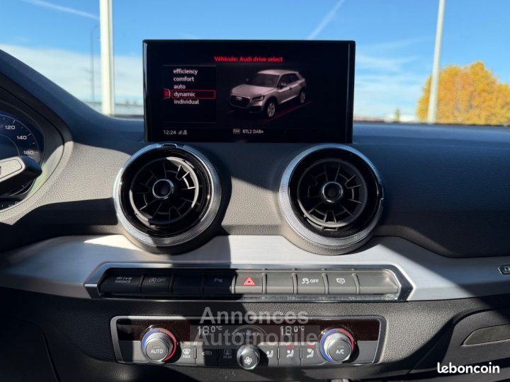 Audi Q2 s-line 15 35 tfsi 150ch s-tronic bva 1ere main entretien - 11