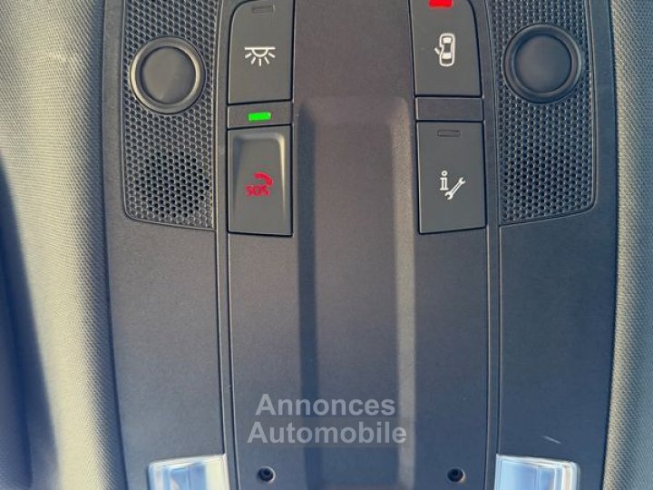 Audi Q2 s-line 15 35 tfsi 150ch s-tronic bva 1ere main entretien - 18