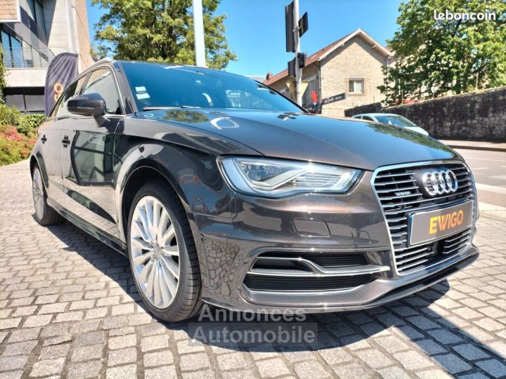 Audi A3 Sportback 14 tfsi e-tron 204h 150 phev hybrid s-line s-tronic bva - 16
