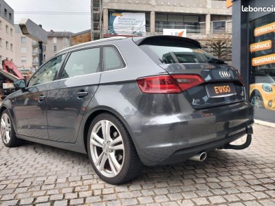 Audi A3 Sportback 16 tdi 110 s-line s-tronic bva - 19