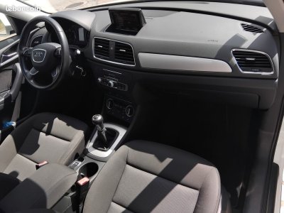 Audi Q3 20 tdi 150 ultra ambiente - 24