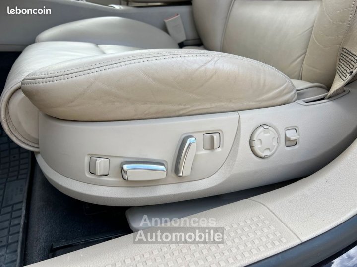Audi A8 30 tdi v6 233ch pack avus quattro kilométrage d'origine origine france (même main depuis 2010) peinture exclusive modèle 2008 garantie 6 mois - 23
