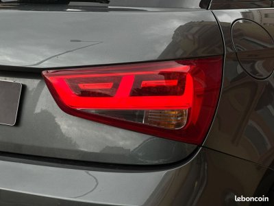 Audi A1 14 tfsi 185 s-line s-tronic bva toit ouvrant-garantie 6 mois - 20