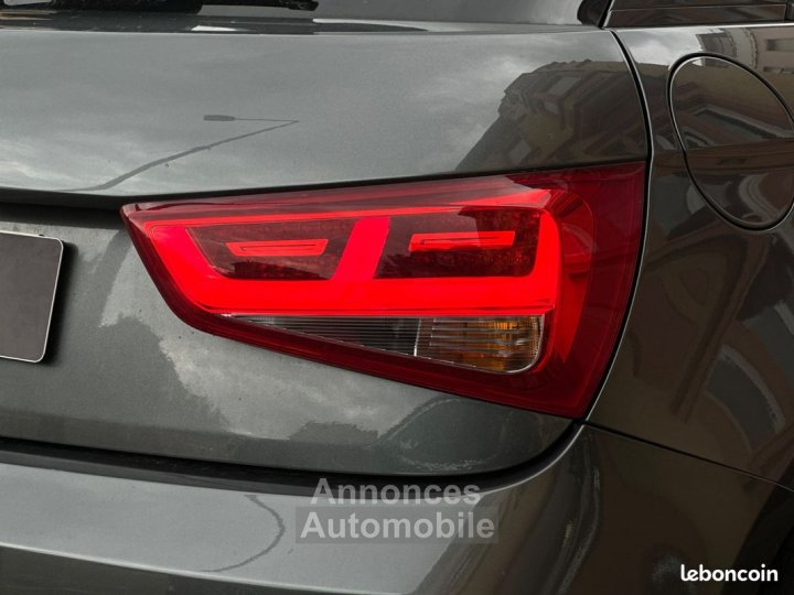 Audi A1 14 tfsi 185 s-line s-tronic bva toit ouvrant-garantie 6 mois - 20