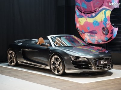 Audi R8 Spyder V10 52L 525CH | Cuir Exclusive Sièges Baquets Carbone Caméra de Recul À partir 1 200-Mois - 1