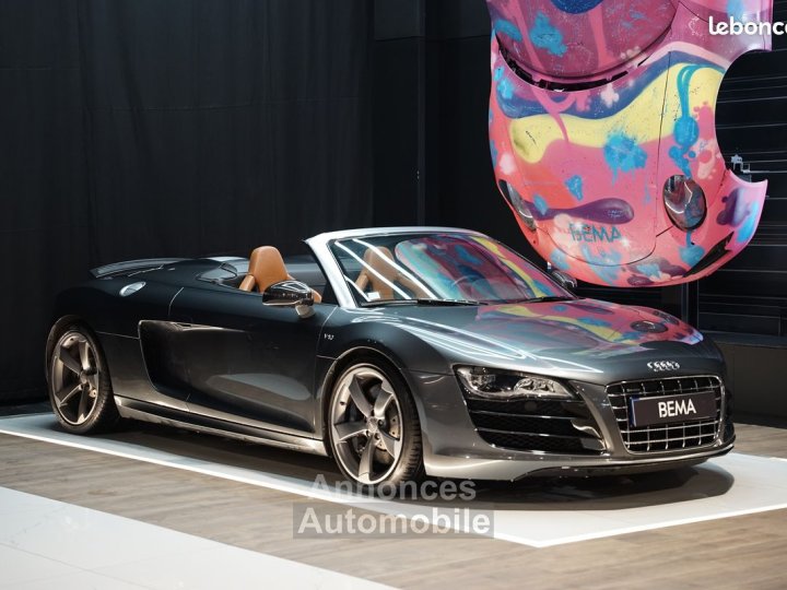 Audi R8 Spyder V10 52L 525CH | Cuir Exclusive Sièges Baquets Carbone Caméra de Recul À partir 1 200-Mois - 1