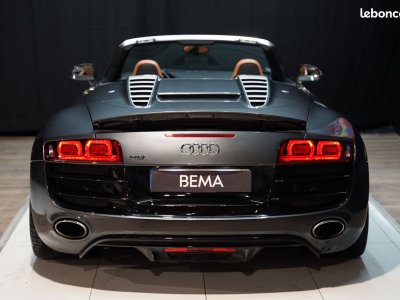 Audi R8 Spyder V10 52L 525CH | Cuir Exclusive Sièges Baquets Carbone Caméra de Recul À partir 1 200-Mois - 4