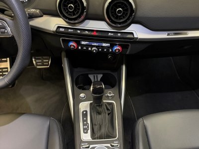Audi Q2 35 TFSI 150 S Tronic 7 - 11