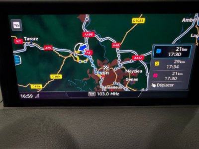 Audi Q2 35 TFSI 150 S Tronic 7 - 15