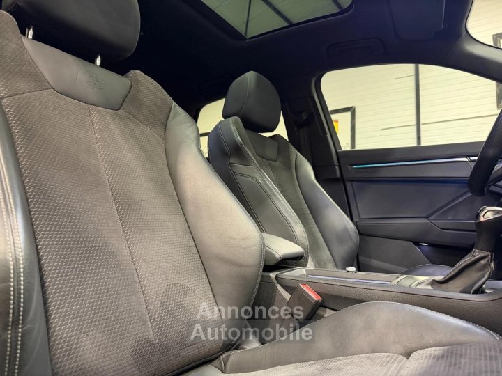 Audi Q3 Sportback 45 TFSIe 245 cv S-Line S-Tronic TFSI / Attelage / Toit ouvrant / Hifi SONOS / TVA - 13