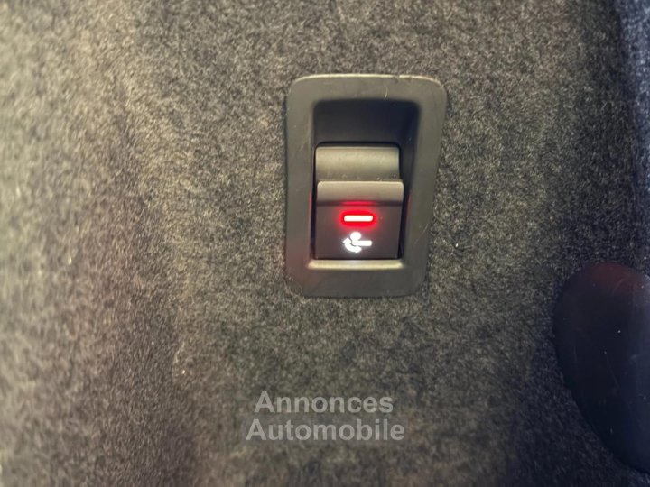 Audi Q3 Sportback 45 TFSIe 245 cv S-Line S-Tronic TFSI / Attelage / Toit ouvrant / Hifi SONOS / TVA - 20