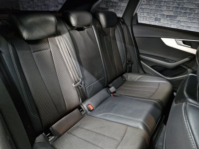 Audi A4 Avant Avant 35 TFSI S-Line S-Tronic 150ch - 14