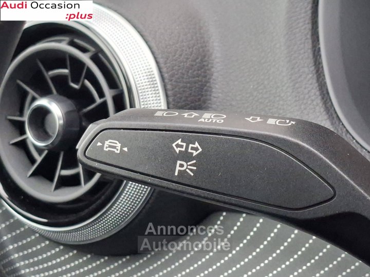 Audi Q2 35 TFSI 150 S tronic 7 S line Plus - 33