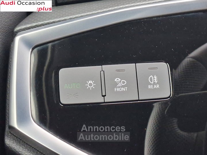 Audi Q3 35 TDI 150 ch S tronic 7 S line plus - 37