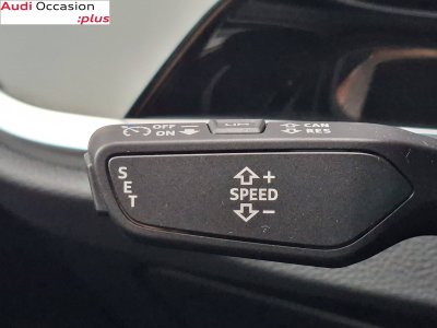 Audi Q3 35 TDI 150 ch S tronic 7 S line plus   - 39