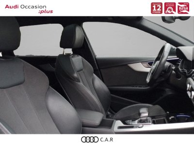 Audi A4 Avant 40 TDI 204 S tronic 7 S line   - 7
