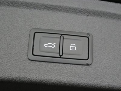 Audi A3 Sportback TFSI e Hybride rechargeable 204 S tronic 6 S line   - 23