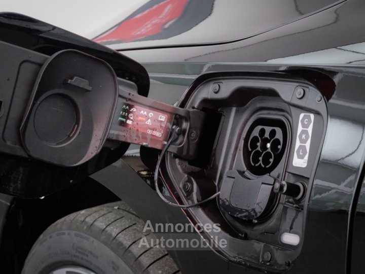 Audi A3 Sportback TFSI e Hybride rechargeable 204 S tronic 6 S line - 24