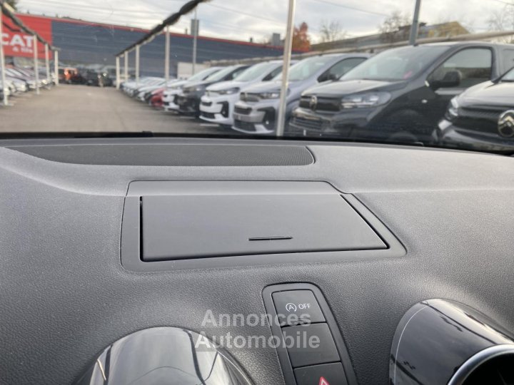 Audi A1 (2) SPORTBACK 10 TFSI 95 ULTRA AMBIENTE - 23