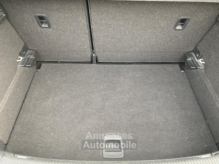 Audi A1 (2) SPORTBACK 10 TFSI 95 ULTRA AMBIENTE - 36