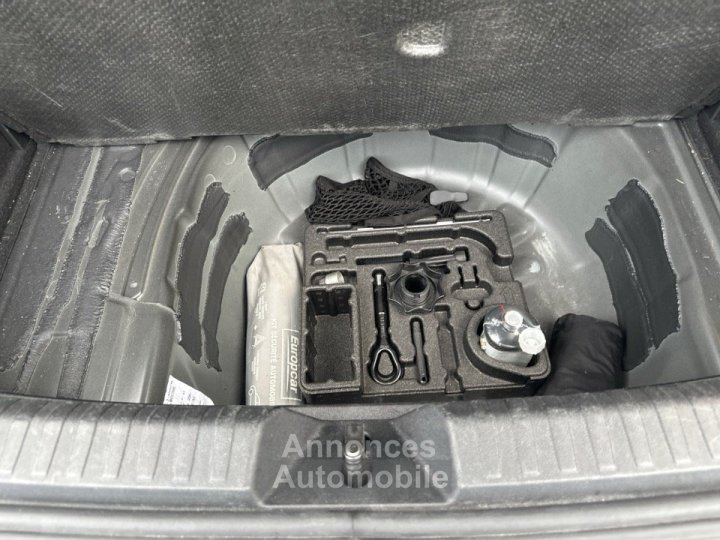 Audi A1 Sportback 25 TFSI 95CH - 11