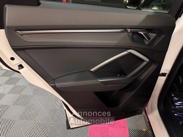 Audi Q3 Sportback 35 TDI 150 ch S tronic 7 S line - 17