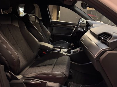 Audi Q3 Sportback 35 TDI 150 ch S tronic 7 S line   - 39