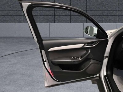 Audi Q3 20 TDI 177ch Amb Luxe quattro S tronic 7 - 25