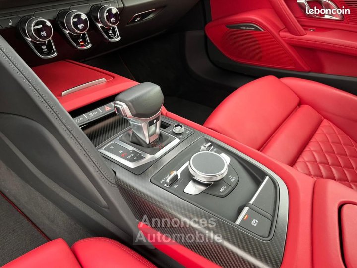 Audi R8 Phase 2 52 V10 PLUS Quattro 610ch Stronic 7 - 8