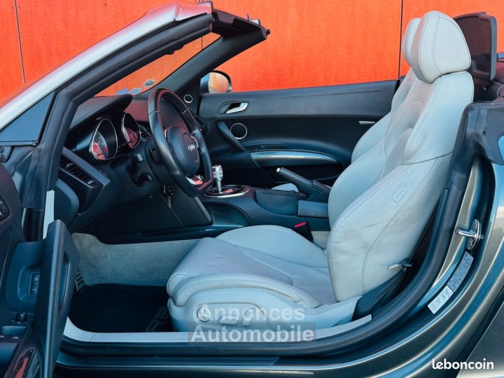 Audi R8 Spyder Phase 2 42 V8 430 ch Rtronic Quattro - 7