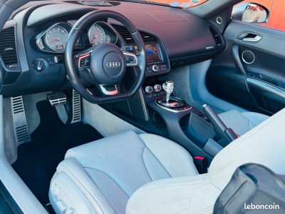 Audi R8 Spyder Phase 2 42 V8 430 ch Rtronic Quattro - 9