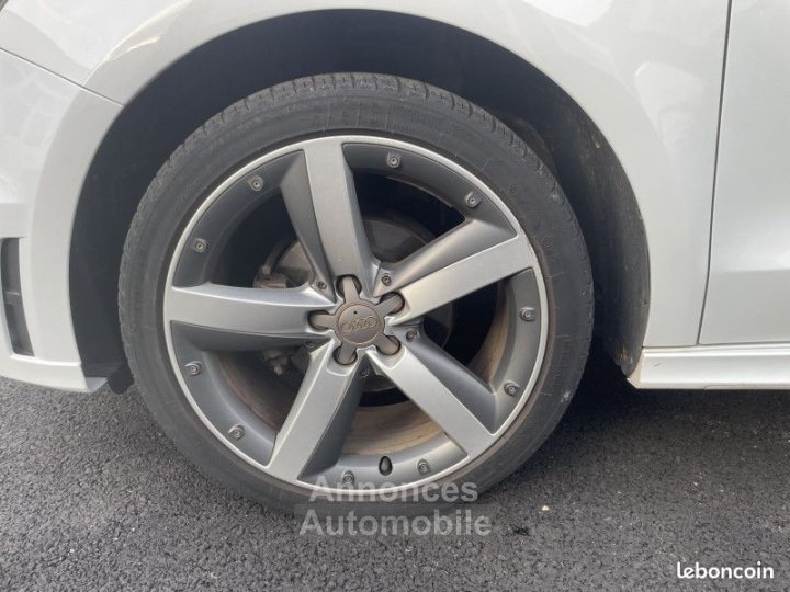 Audi A1 Sportback 16 TDI 90CH FAP S LINE 5 PLACES - 9