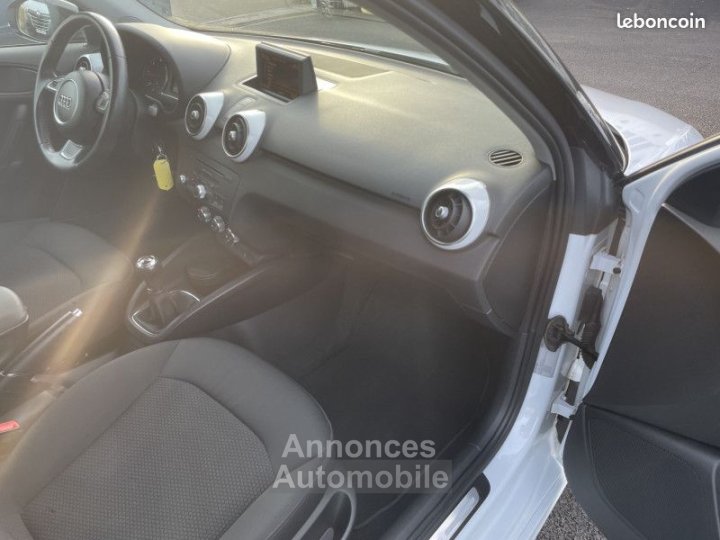 Audi A1 Sportback 16 TDI 90CH FAP S LINE 5 PLACES - 22