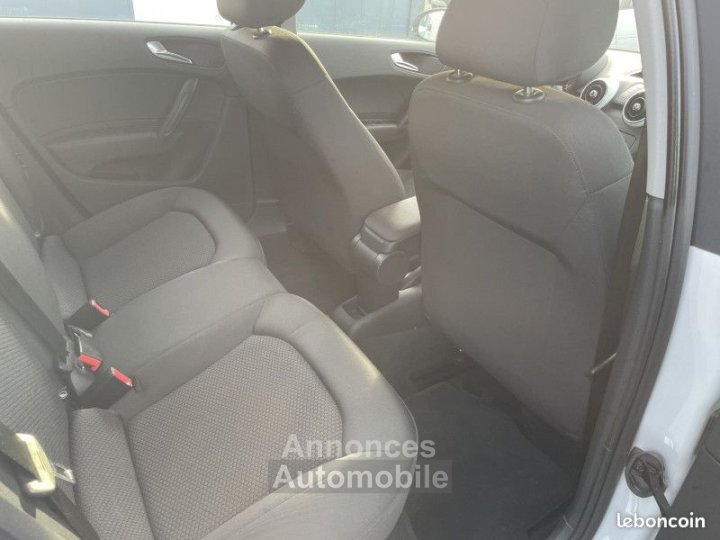 Audi A1 Sportback 16 TDI 90CH FAP S LINE 5 PLACES - 27